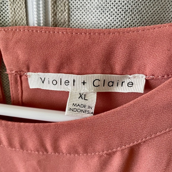 Violet + Claire layered bell sleeve blouse - Picture 4 of 7